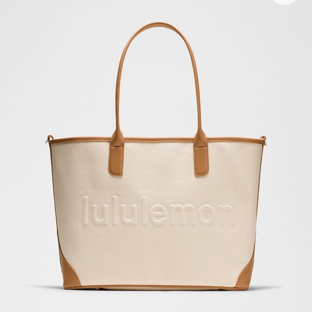 lululemon athletica Tote